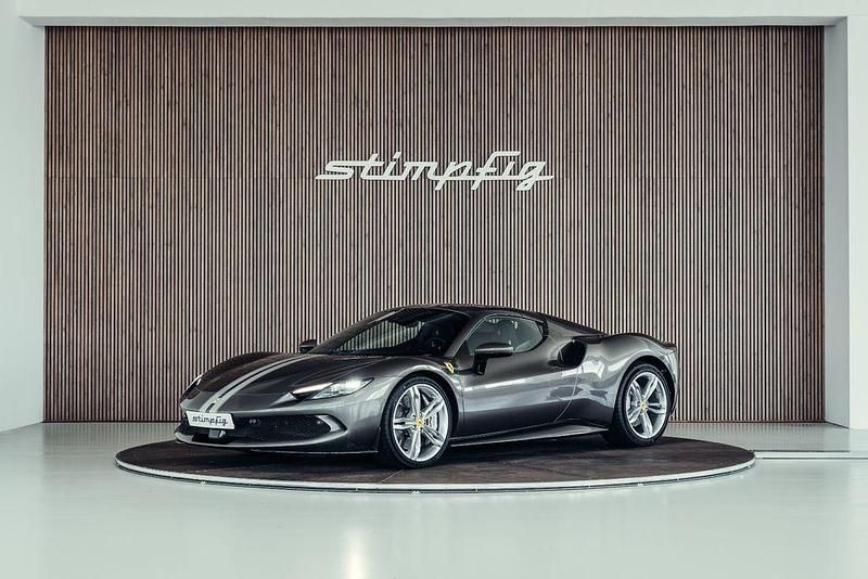 Gebraucht Ferrari 296 829 PS (609 kW) 2023 Silber Cabrio