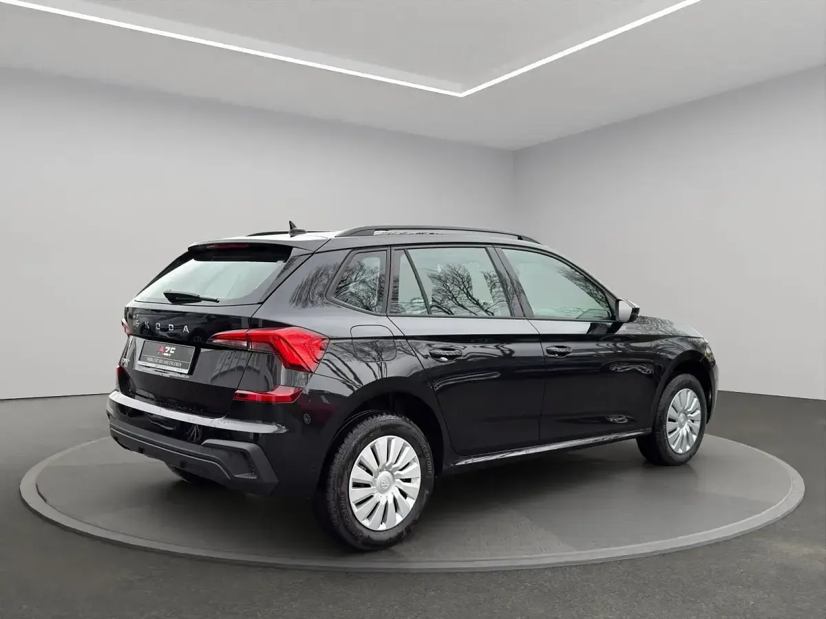 Gebraucht Skoda Kamiq Essence 116 PS (85 kW) 2026 Blackmagic perleffekt SUV