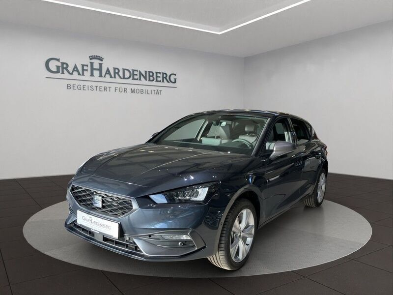 "magnetic tech" Gebraucht 2025 Seat Leon FR Limousine | 32.490 € (Etwas zu teuer) - Bild 1/4