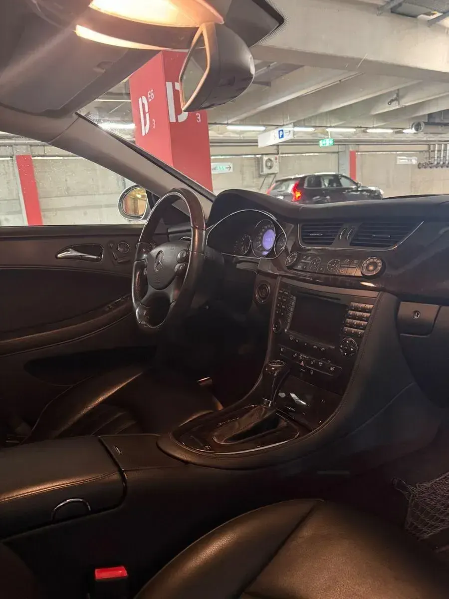 Gebraucht Mercedes CLS350 272 PS (200 kW) 2005 Grau Coupé