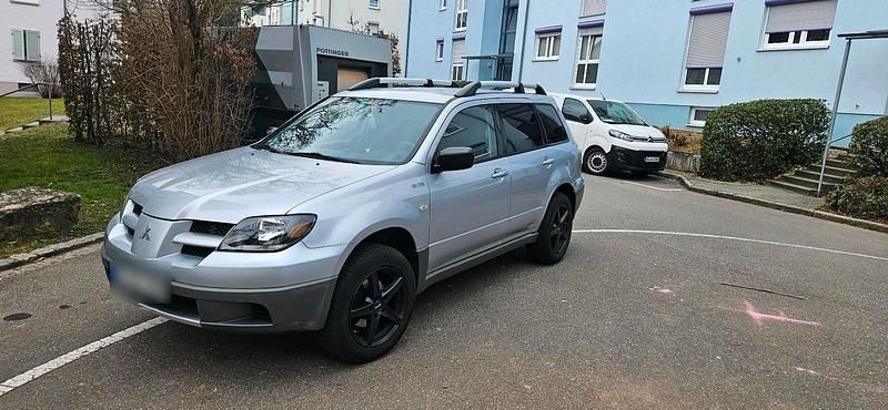 Gebraucht Mitsubishi Outlander 138 PS (101 kW) 2004 Silber SUV