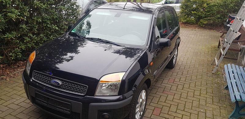 Gebraucht Ford Fusion Style 101 PS (74 kW) 2009 Schwarz Kleinwagen