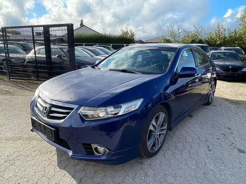Blau Gebraucht 2013 Honda Accord Type S Limousine | 4.400 € (Superpreis) - Bild 1/4