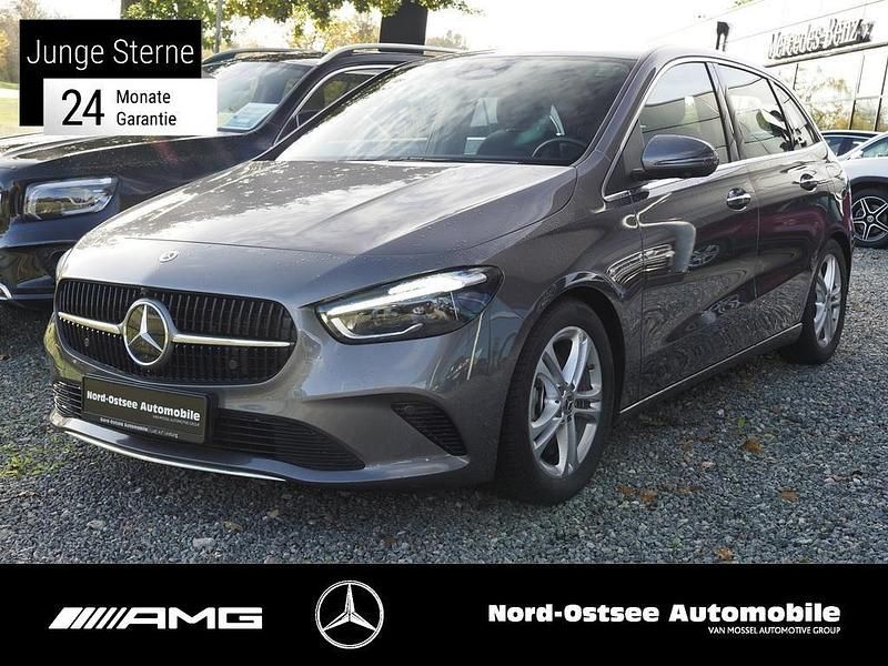 Metalliclack mountaingrau Gebraucht 2025 Mercedes B200 Progressive Van / Kleinbus | 34.490 € (Fairer Preis) - Bild 1/4