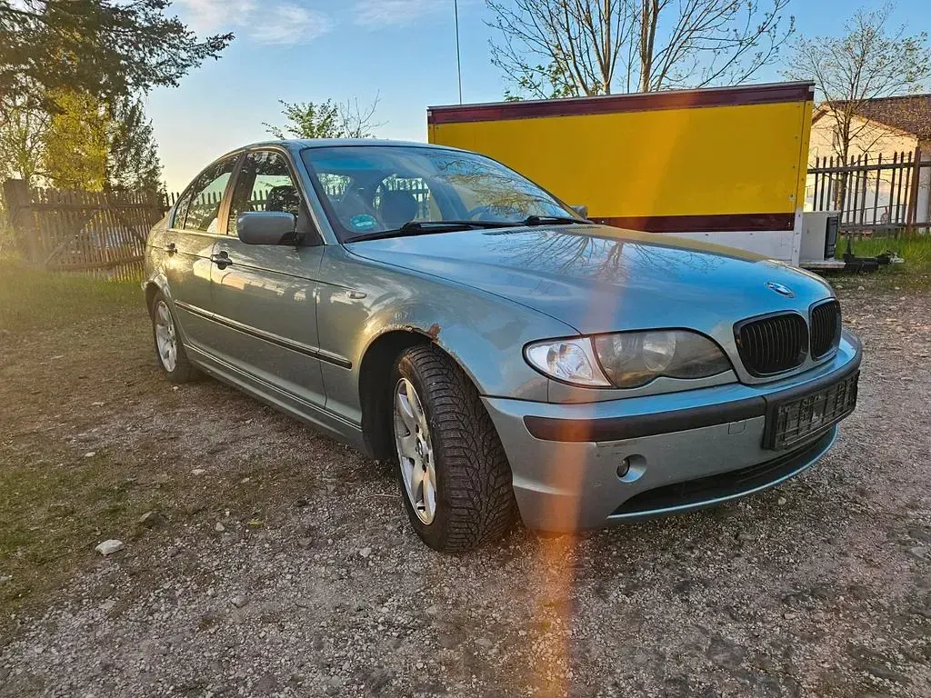 Brugt BMW 320 Performance 170 HK (125 kW) 2002 Blå Sedan