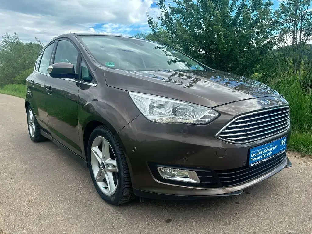 Gebraucht Ford C-MAX Titanium 150 PS (110 kW) 2015 Braun Van / Kleinbus