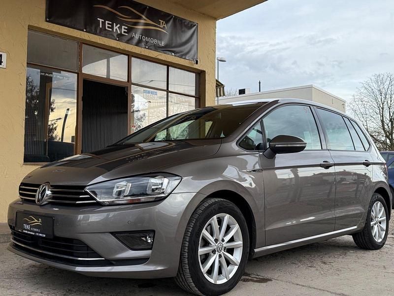 Grau Gebraucht 2016 VW Golf Sportsvan LOUNGE Van / Kleinbus | 10.990 € (Superpreis) - Bild 1/4