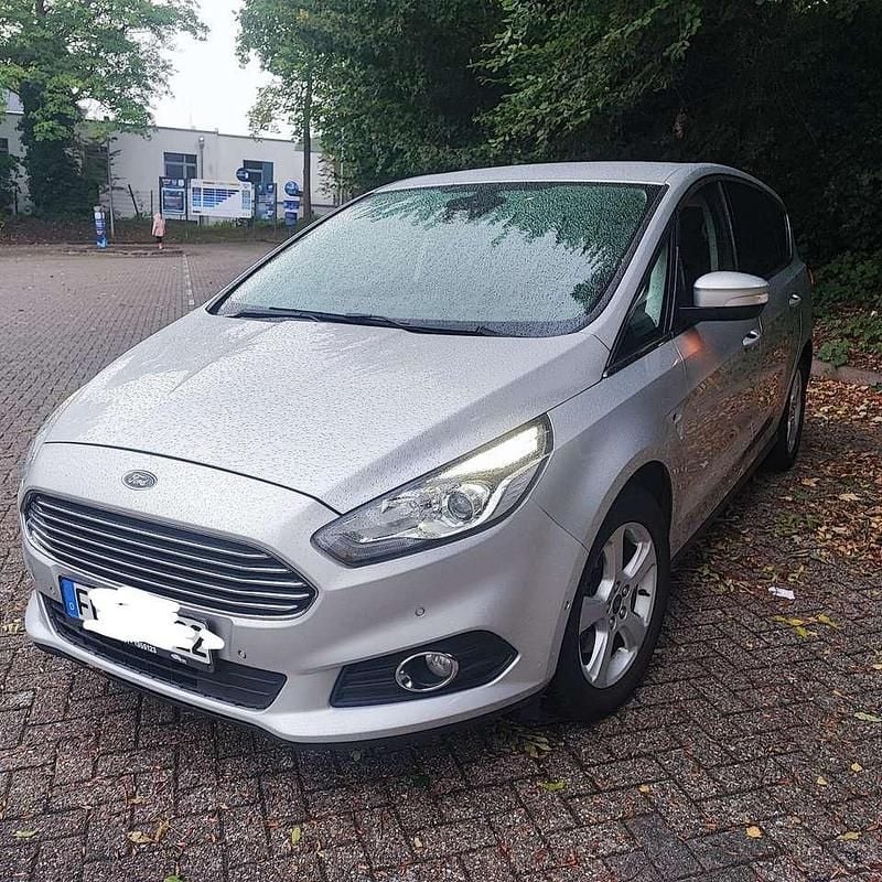 Gebraucht 2015 Ford S-MAX Titanium Van / Kleinbus | 5.900 € (Superpreis) - Bild 1/4