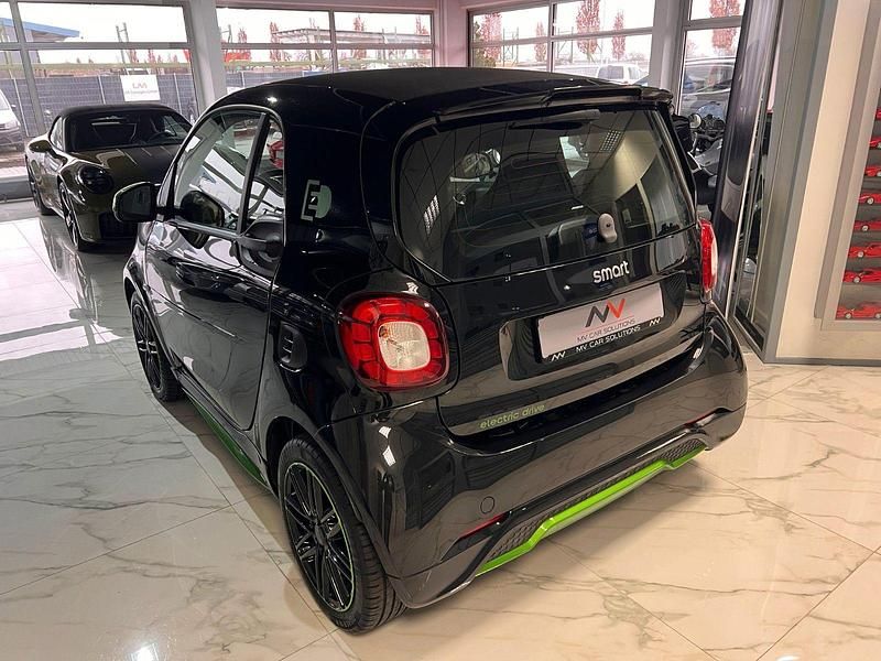 Gebraucht Smart ForTwo Coupé Brabus 60 kW (82 PS) 2017 Nachtschwarz Coupé