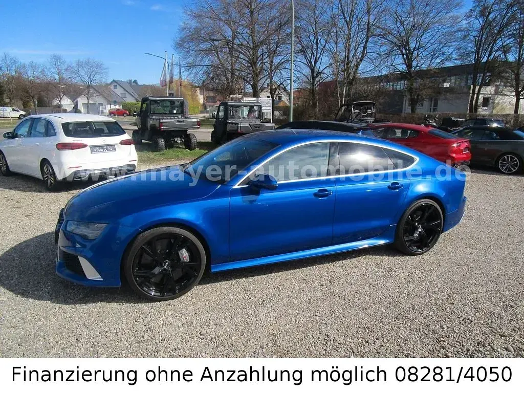 Używany Audi RS7 Performance 605 KM (444 kW) 2016 Niebieski Hatchback