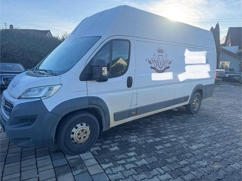 Weiß Gebraucht 2019 Fiat Ducato Van | 8.950 € - Bild 1/4