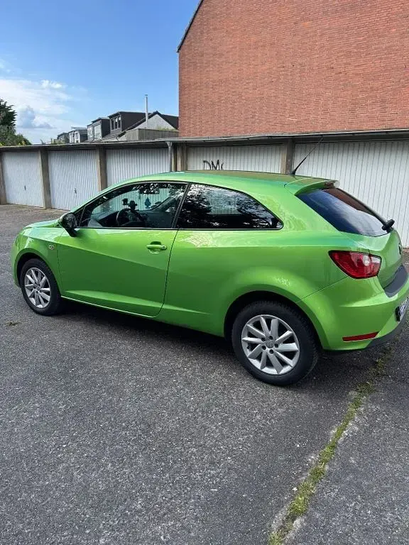 Gebraucht Seat Ibiza SC Style 69 PS (50 kW) 2013 Grün Kleinwagen
