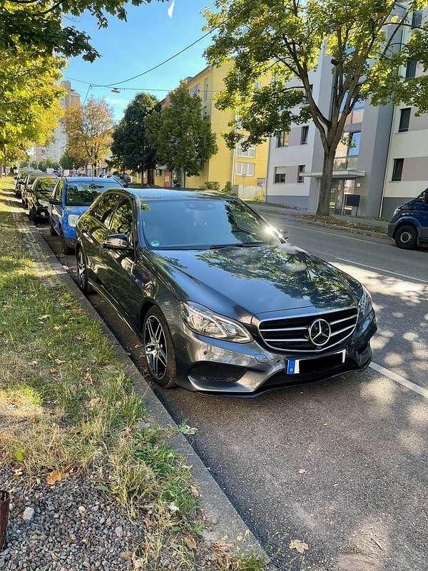 Gebraucht Mercedes E250 204 PS (150 kW) 2015 Limousine