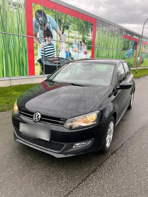 Schwarz Gebraucht 2013 VW Polo Highline Limousine | 3.600 € (Superpreis) - Bild 1/4