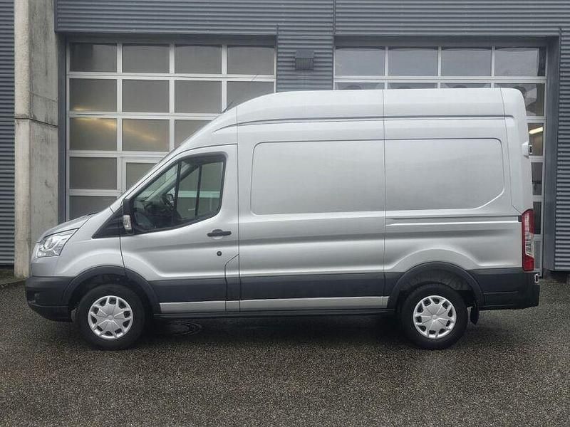 Gebraucht Ford Transit Trend 131 PS (96 kW) 2019 Weiß Limousine