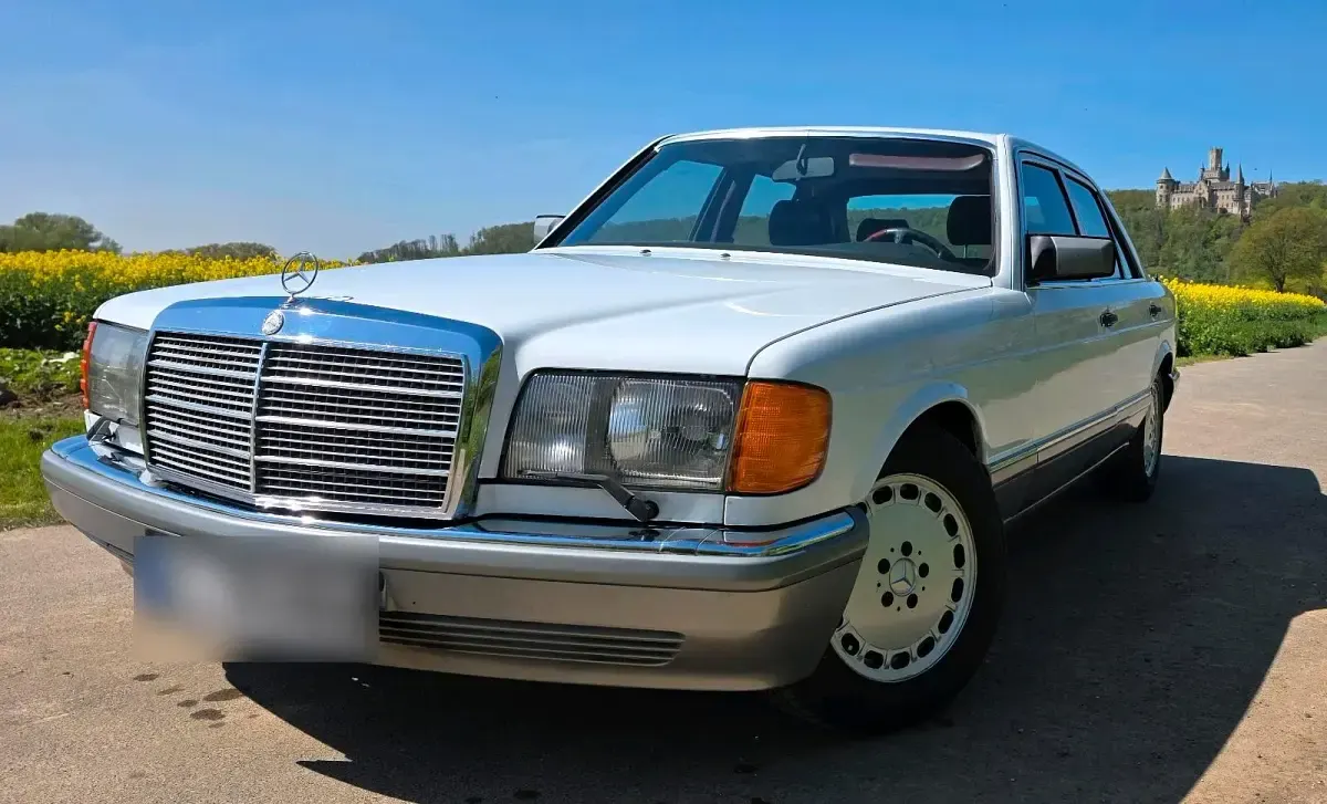 Gebraucht Mercedes E300 180 PS (132 kW) 1984 Weiß Limousine
