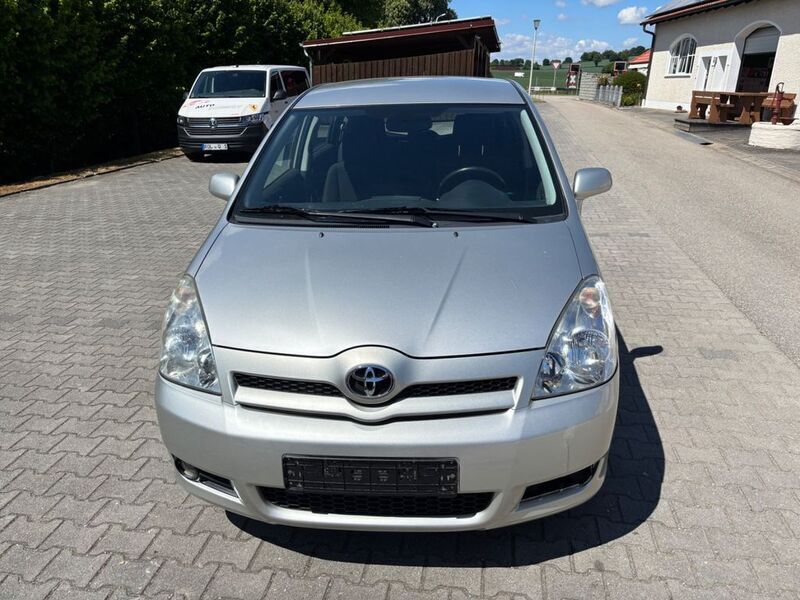 Gebraucht Toyota Corolla Verso Sol 129 PS (94 kW) 2006 Silber Van / Kleinbus