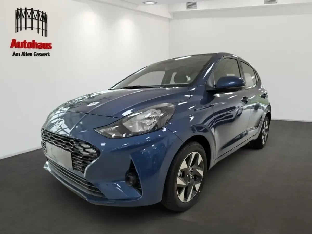 Gebraucht Hyundai i10 Trend 63 PS (46 kW) 2025 Kleinwagen