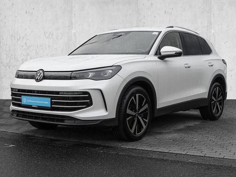 Gebraucht VW Tiguan Elegance 150 PS (110 kW) 2025 Oryxweiß perlmutteffekt (metallic) SUV