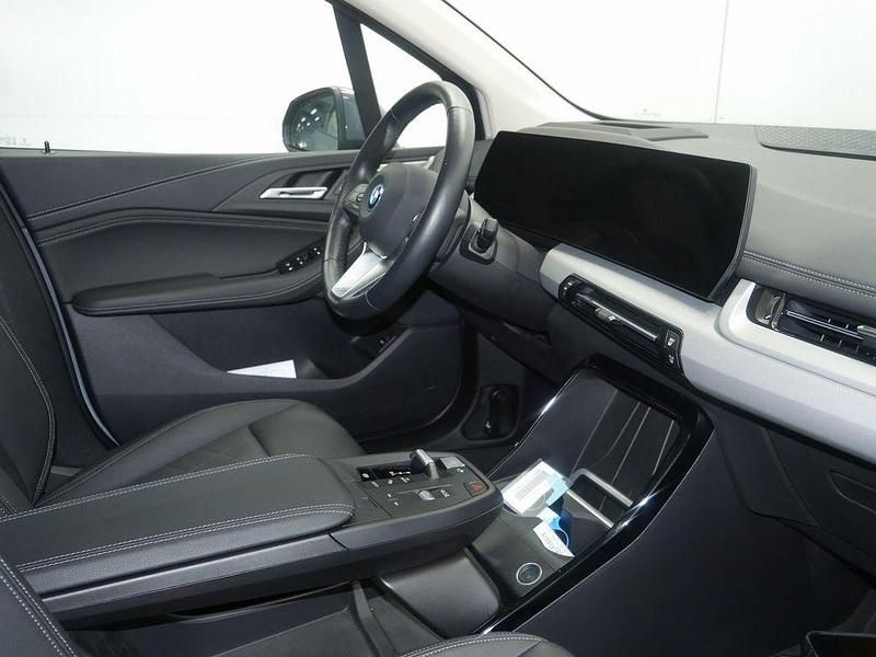 Gebraucht BMW 225 245 PS (180 kW) 2023 Grau Van / Kleinbus