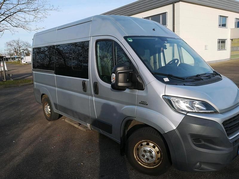 Gebraucht Fiat Ducato 150 PS (110 kW) 2016 Grau Van