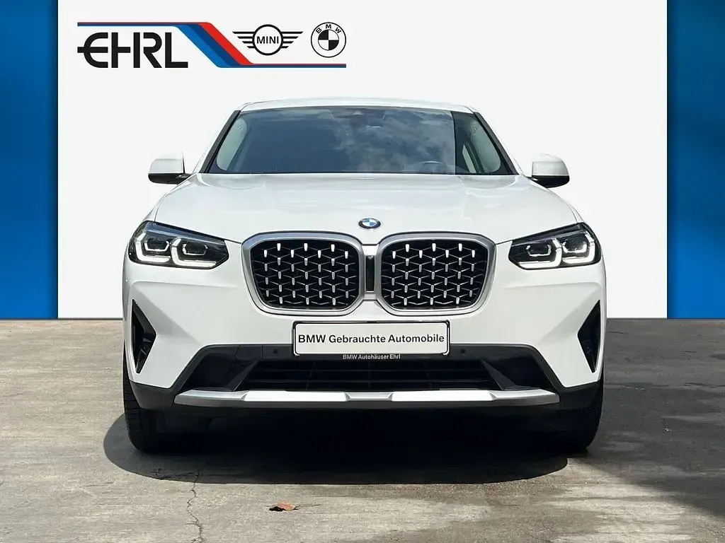 Gebraucht BMW X4 Performance 190 PS (139 kW) 2024 Weiß SUV