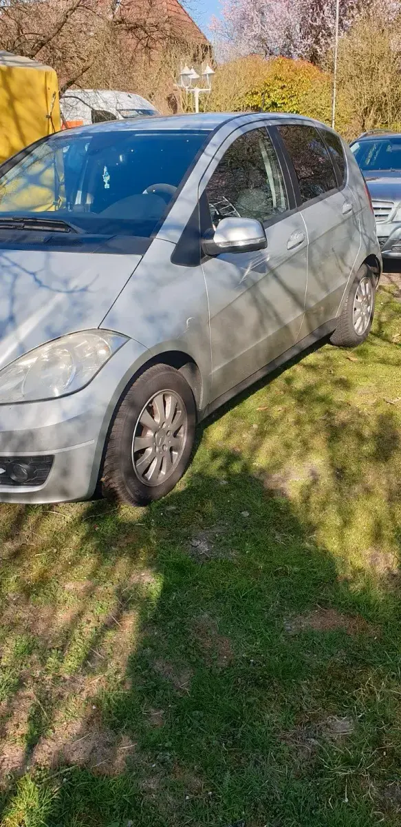 Gebraucht Mercedes A200 109 PS (80 kW) 2009 Silber Kleinwagen