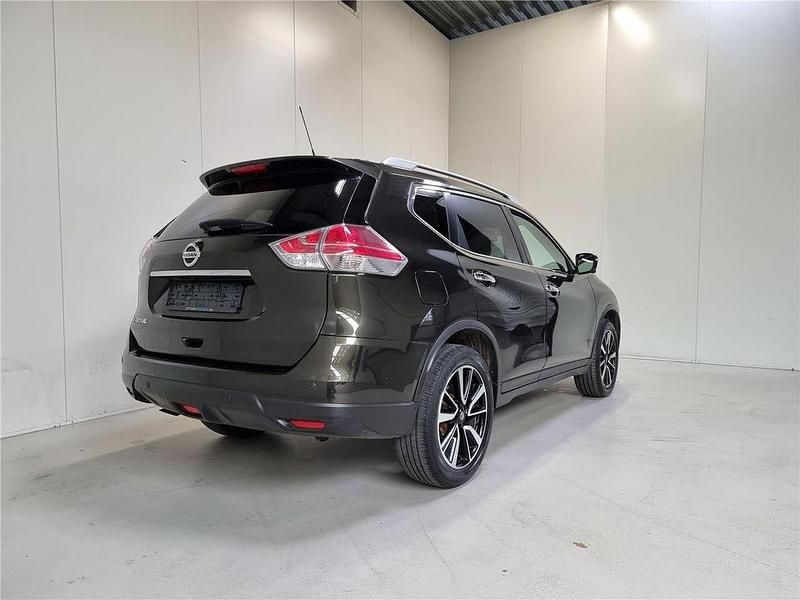 Gebraucht Nissan X-Trail 131 PS (96 kW) 2017 Grün SUV