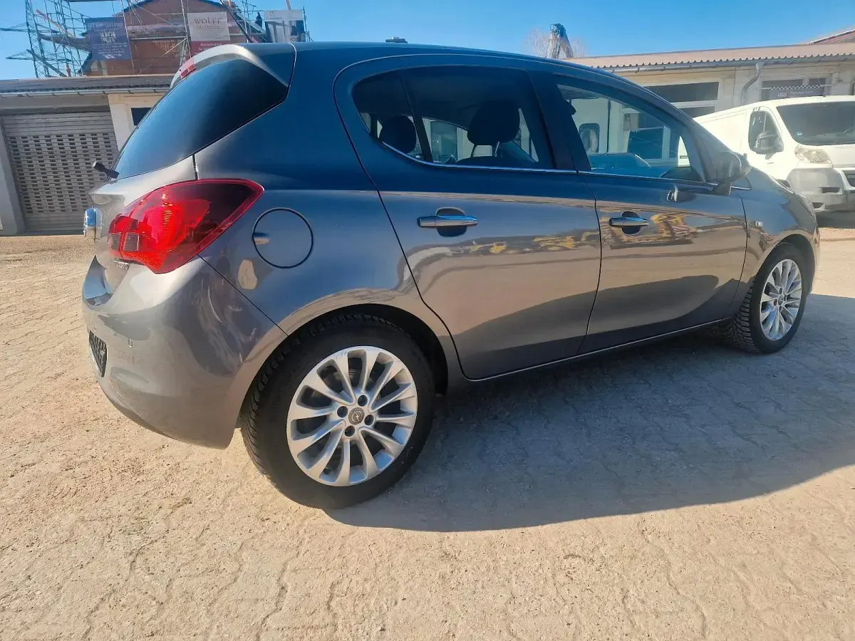 Używany Opel Corsa 115 KM (84 kW) 2015 Szary Hatchback