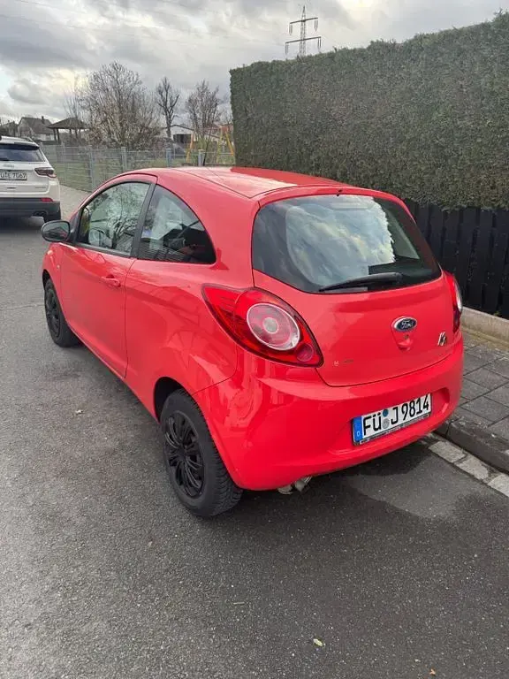 Gebraucht Ford Ka Trend 69 PS (50 kW) 2009 Rot Kleinwagen
