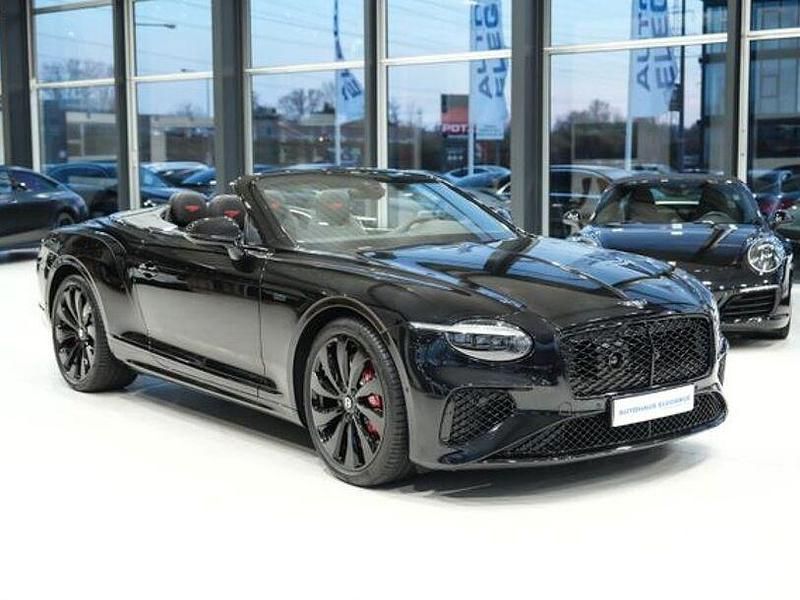 Gebraucht Bentley Continental 680 PS (500 kW) 2025 Schwarz Cabrio