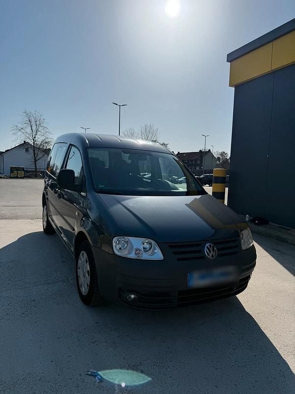 Gebraucht VW Caddy 80 PS (58 kW) 2010 Silber Van / Kleinbus