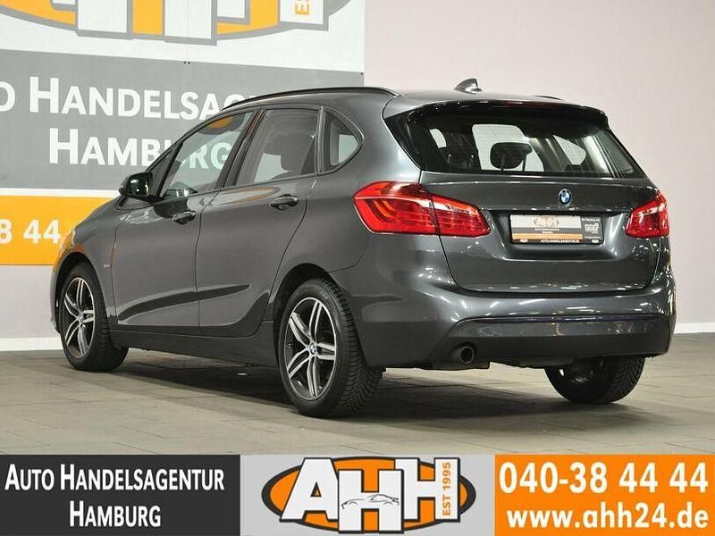 Gebraucht BMW 218 Active Tourer Performance 136 PS (100 kW) 2015 Grau Van / Kleinbus