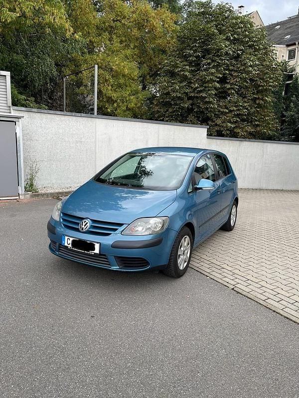 Blau Gebraucht 2005 VW Golf V Limousine | 2.999 € (Fairer Preis) - Bild 1/4
