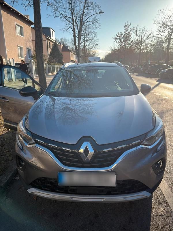 Second-hand Renault Captur 131 CP (96 kW) 2020 Gri SUV