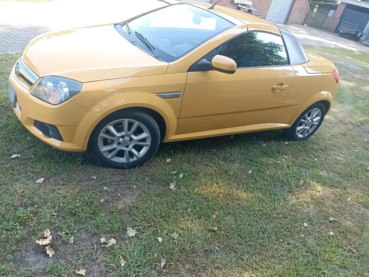 Gebraucht Opel Tigra 125 PS (91 kW) 2005 Cabrio