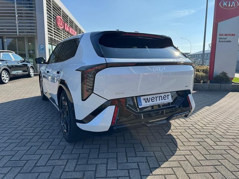 Gebraucht Kia EV4 Comfort 150 kW (204 PS) 2025 Deluxeweiss Kleinwagen