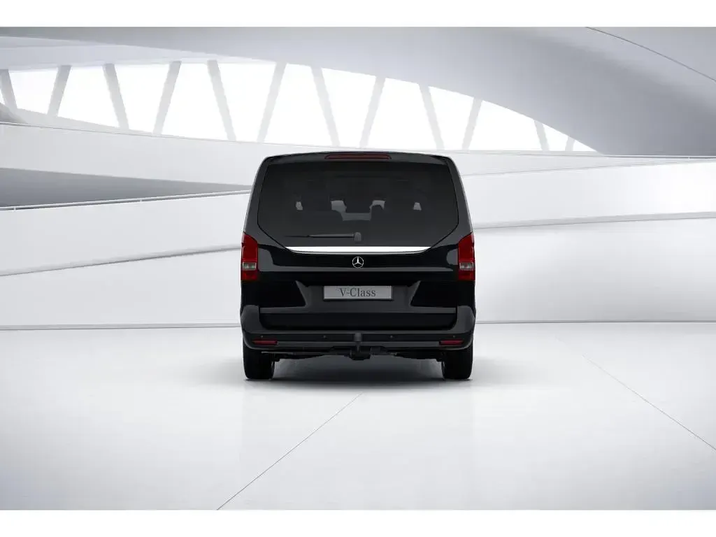 Gebraucht Mercedes V250 190 PS (139 kW) 2022 Obsidianschwarz Van / Kleinbus