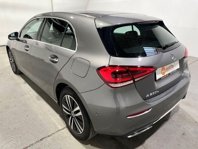 Gebraucht Mercedes A250 160 PS (117 kW) 2022 Grau Limousine