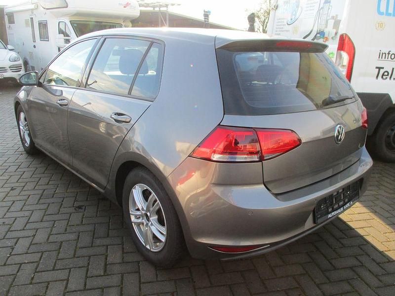 Gebraucht VW Golf VII 86 PS (63 kW) 2013 Grau Limousine