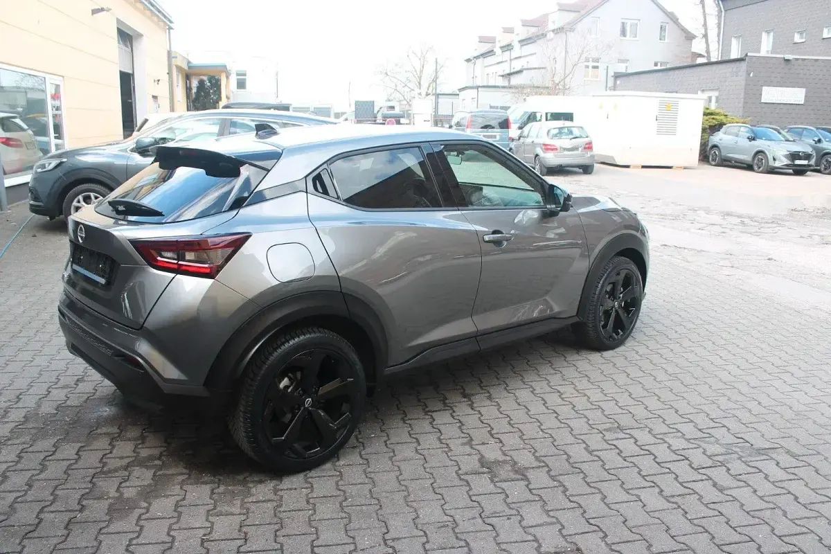 Gebraucht Nissan Juke Tekna 114 PS (83 kW) 2025 Grau SUV