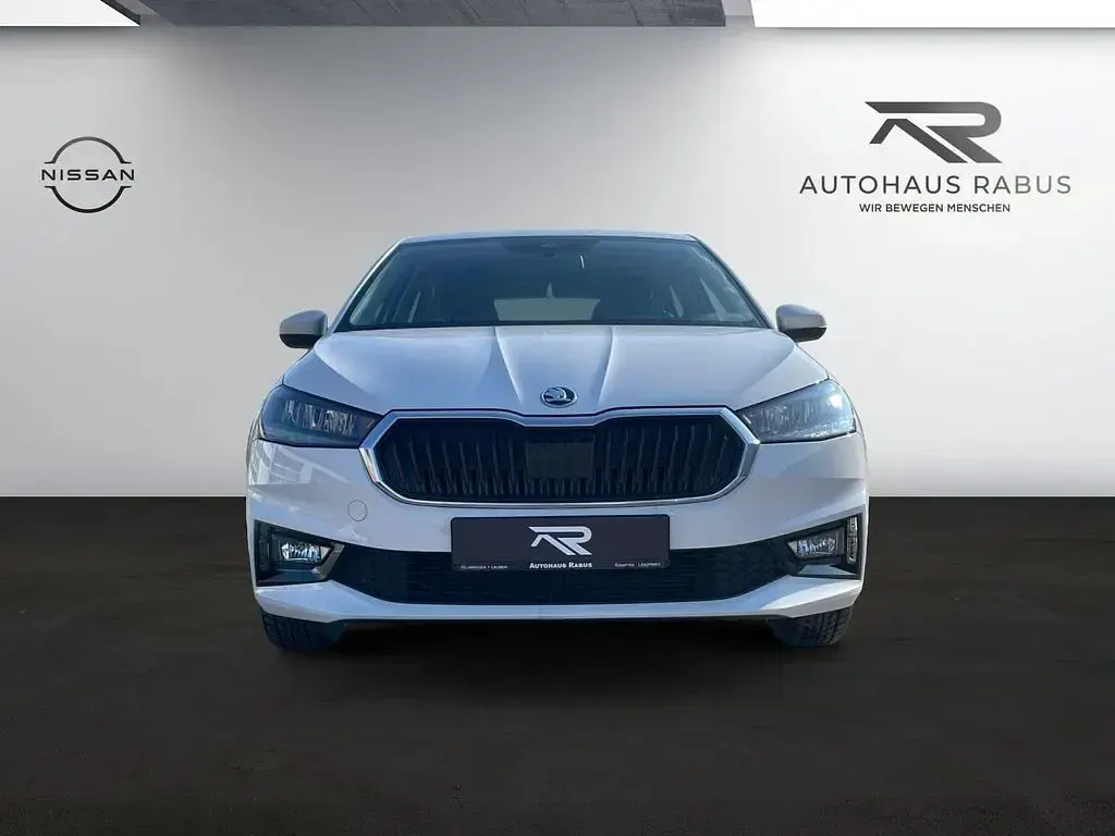 Gebraucht Skoda Fabia Ambition 110 PS (80 kW) 2022 Weiß Kleinwagen