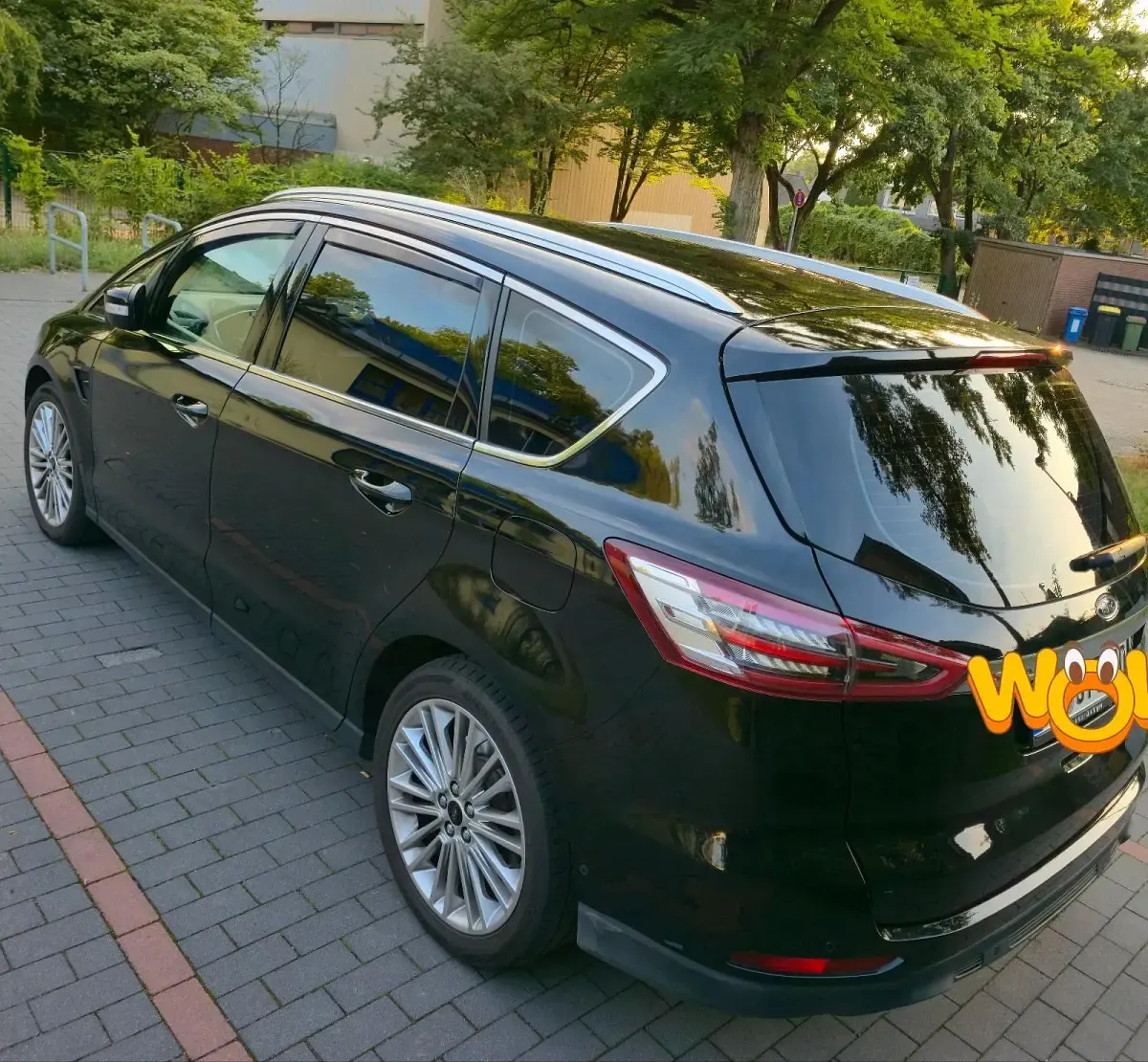 Używany Ford S-MAX Titanium 190 KM (139 kW) 2019 Czarny Minivan