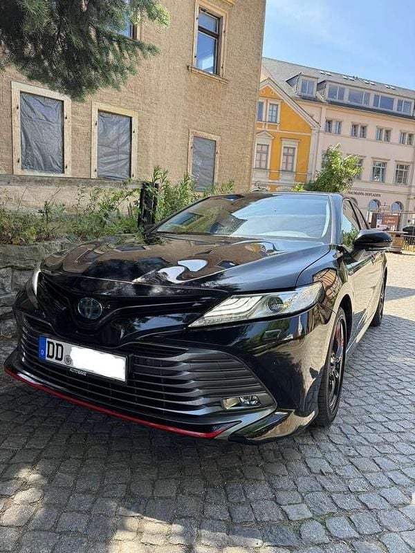 Schwarz Gebraucht 2019 Toyota Camry Business Edition Limousine | 28.000 € (Teuer) - Bild 1/4