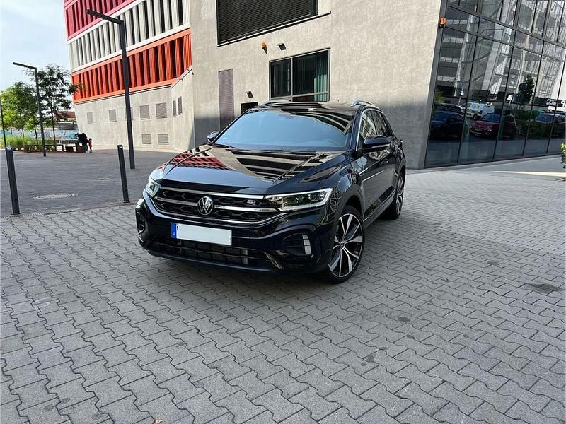 Schwarz Gebraucht 2023 VW T-Roc R-line SUV | 28.900 € (Fairer Preis) - Bild 1/4