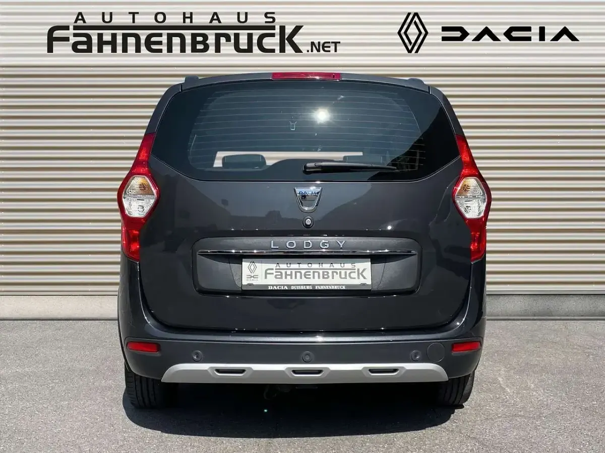 Gebraucht Dacia Lodgy Stepway 116 PS (85 kW) 2022 Kometengrau Van / Kleinbus