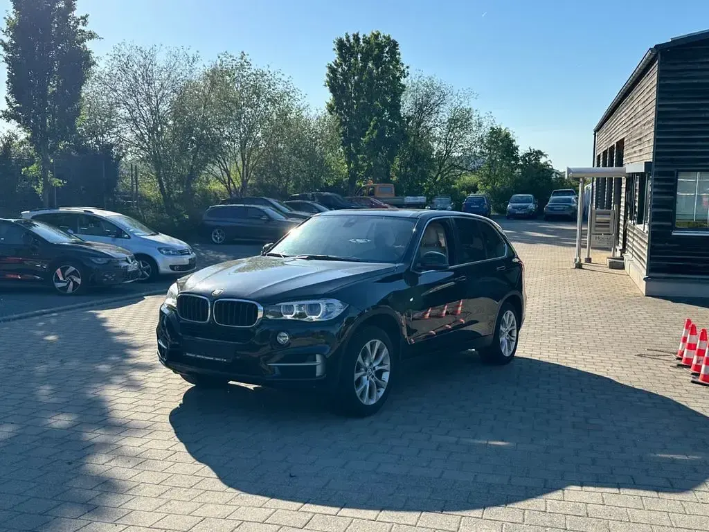Gebraucht BMW X5 Sport Line 258 PS (189 kW) 2016 Schwarz SUV