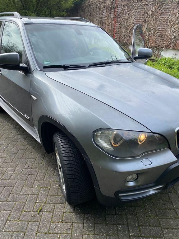 Gebraucht BMW X5 235 PS (172 kW) 2009 Grau SUV