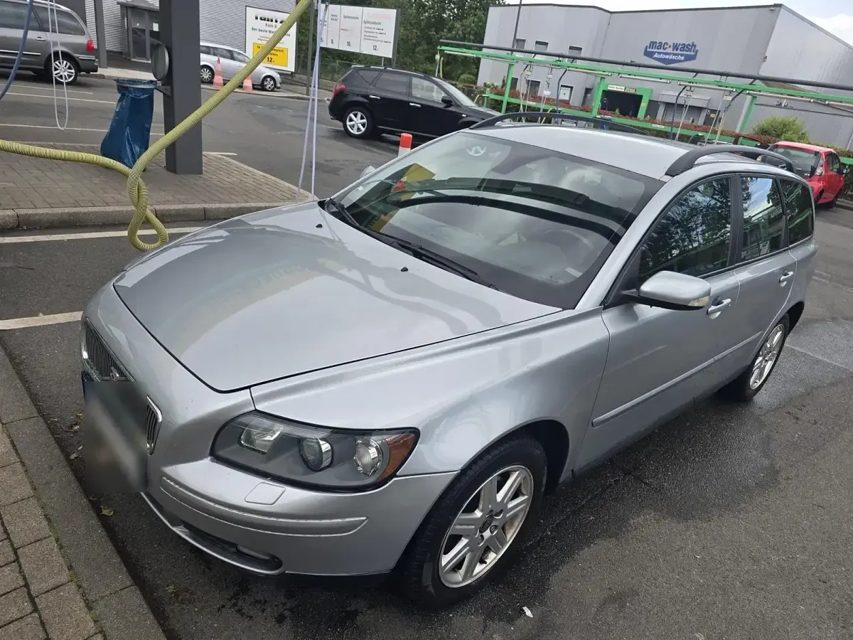 Gebraucht Volvo V50 140 PS (102 kW) 2006 Silber Kombi