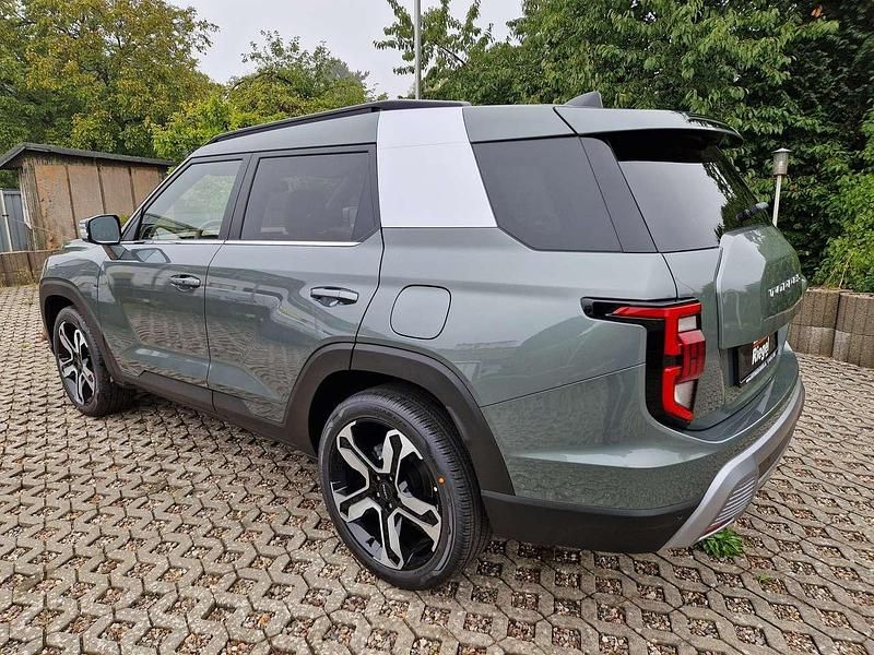 Neu KGM Torres 204 PS (150 kW) 2026 Forest green SUV